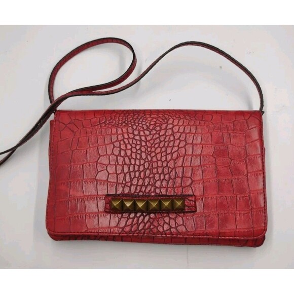 New Red Vegan Leather Crock Embossed Shoulder Bags / Clutch W Brass Stud Accents - Picture 1 of 16